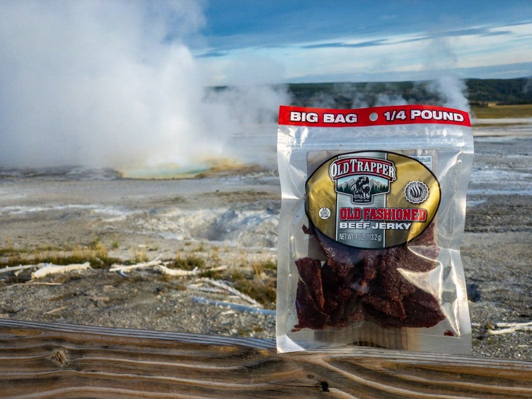 Old Trapper Smoked Products Debuting Quarter-Pound Beef Jerky Bag at NACS Show 2019