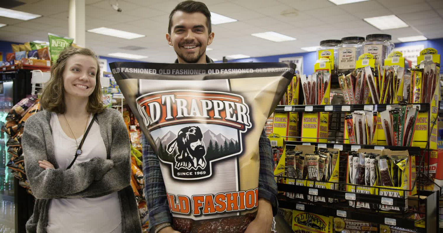 OLD TRAPPER SMOKED PRODUCTS TO SELL 30LB BEEF JERKY BAG